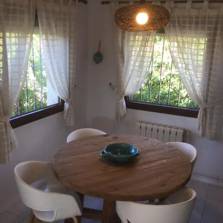 Alejandria Villa